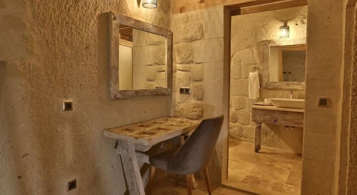 Nox Cave Hotel