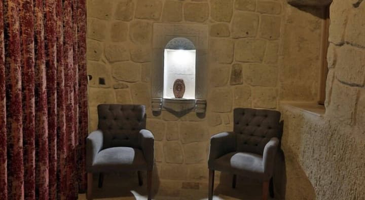 Nox Cave Hotel