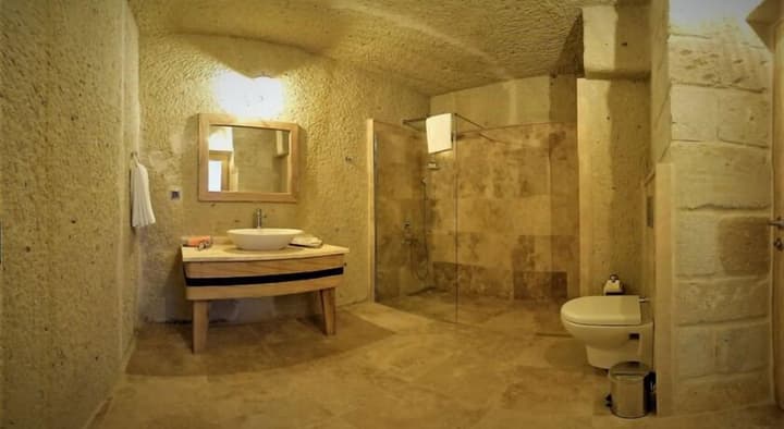 Nox Cave Hotel