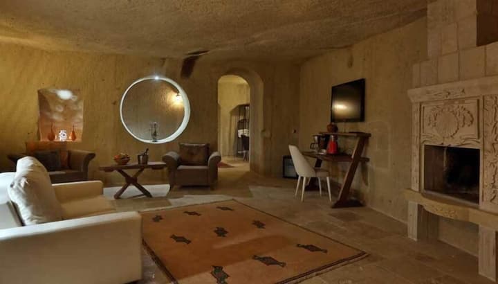 Nox Cave Hotel