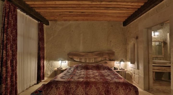Nox Cave Hotel