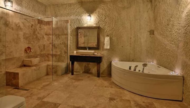 Nox Cave Hotel