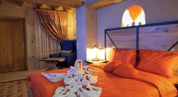 Nox Cave Hotel
