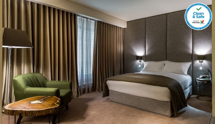 4615 Hotel