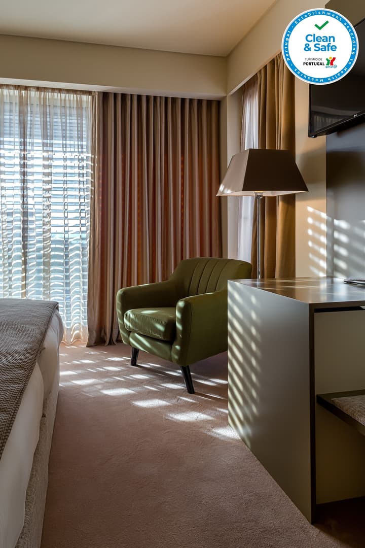 4615 Hotel