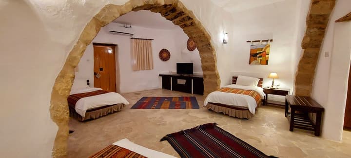 Hayat Zaman Hotel & Resort