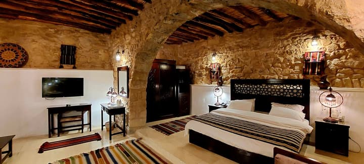 Hayat Zaman Hotel & Resort