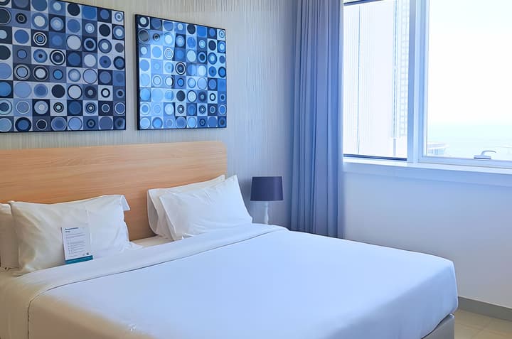 Barcelo Residences Dubai Marina
