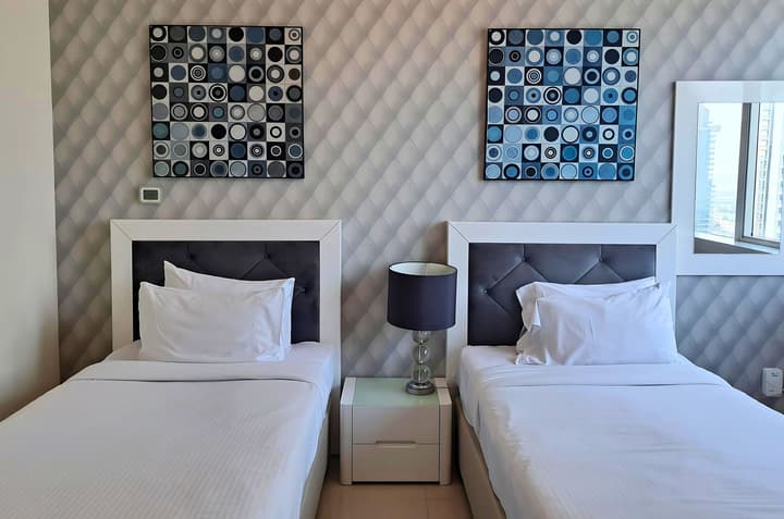Barcelo Residences Dubai Marina