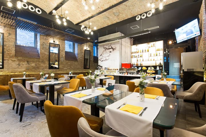 Marquise Hotel