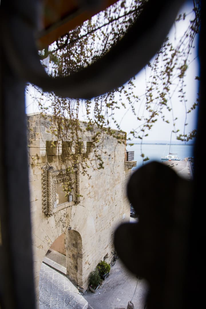 Palazzo Giunta - Porta Marina Ortigia