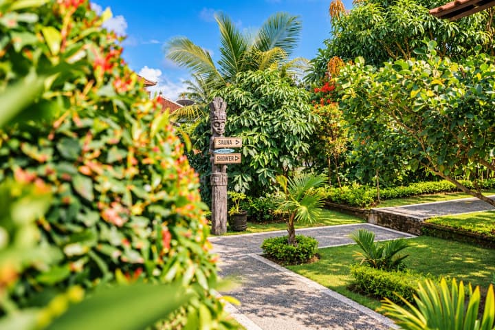 Uluwatu Jungle Villa