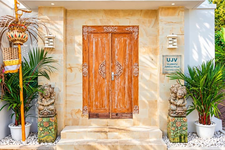 Uluwatu Jungle Villa