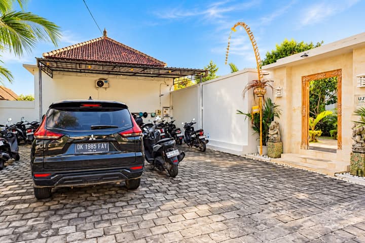 Uluwatu Jungle Villa