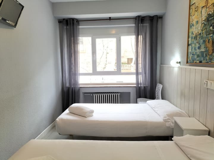Hostal Albero by gaiarooms