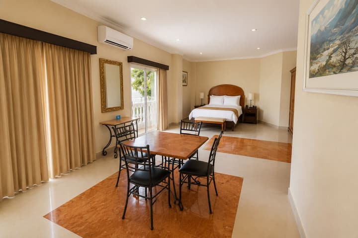 Hotel Palacio Maya