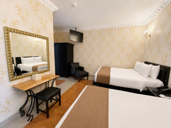 Hotel Palacio Maya