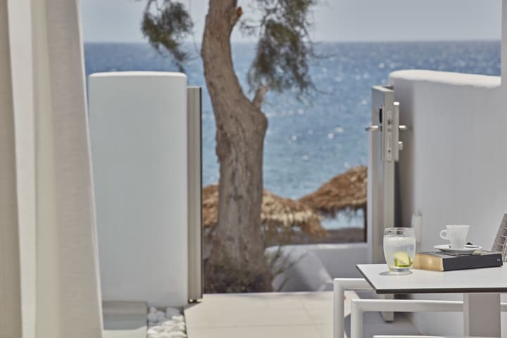 Costa Grand Resort & Spa