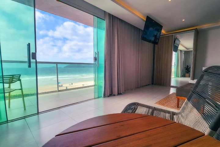 Paradiso Pero Praia Hotel