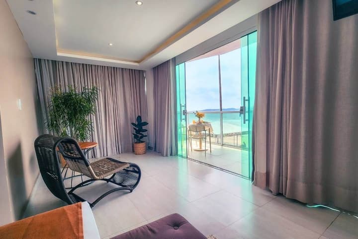 Paradiso Pero Praia Hotel