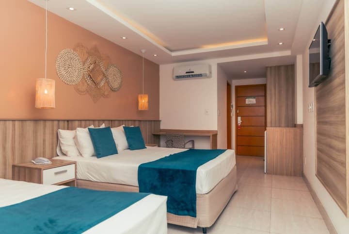 Paradiso Pero Praia Hotel