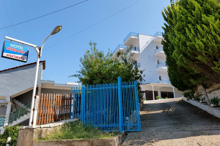 Miracle Luxury Apartments