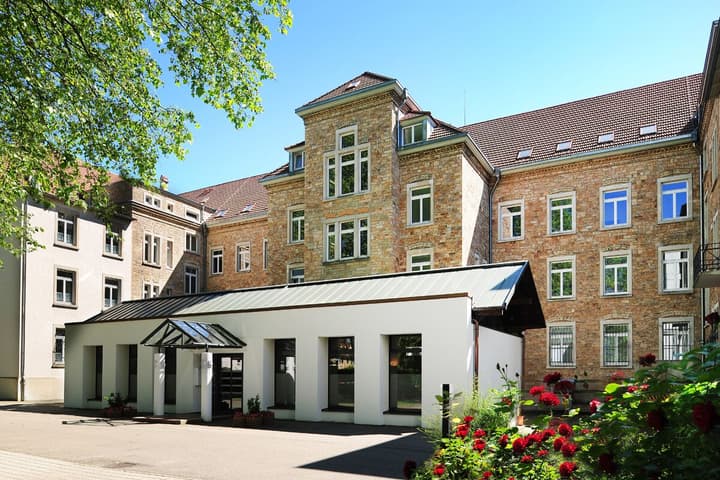 TOP VCH Bildungshaus St. Bernhard - Wohnen und Tagen