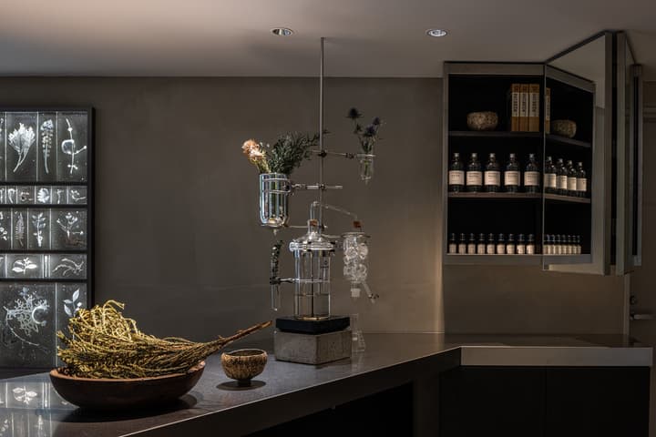 RAKURO Kyoto by THE SHARE HOTELS