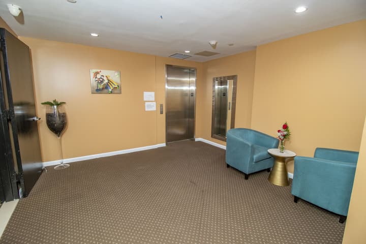 Canal Loft Hotel