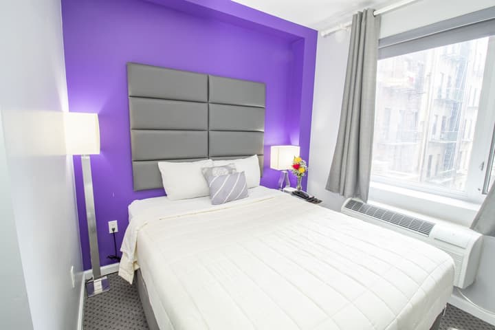 Canal Loft Hotel