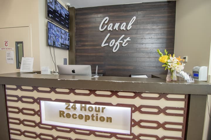Canal Loft Hotel