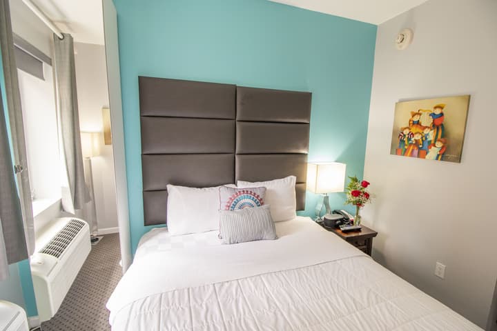 Canal Loft Hotel