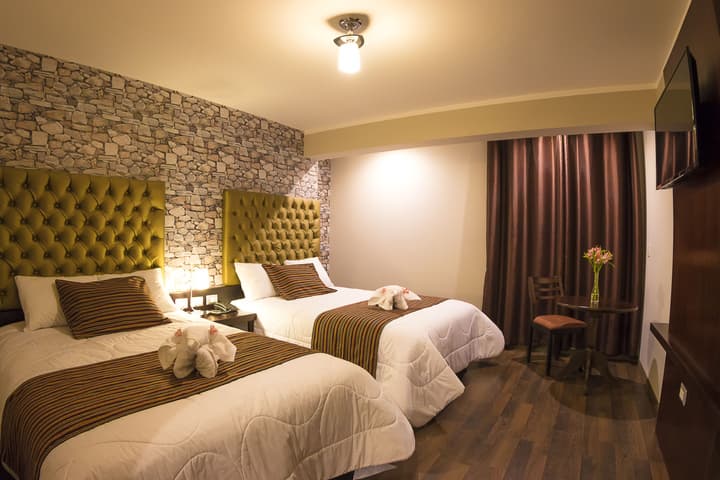 Ureta Hotel