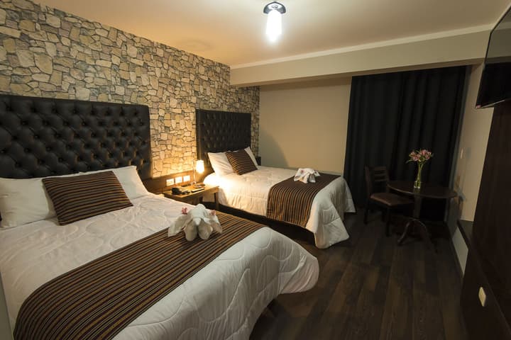 Ureta Hotel