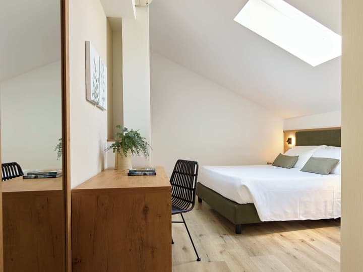 Hotel America