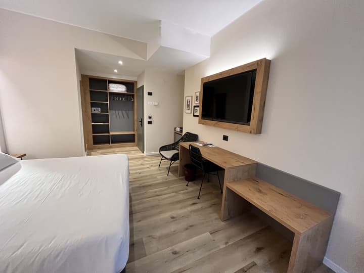 Hotel America