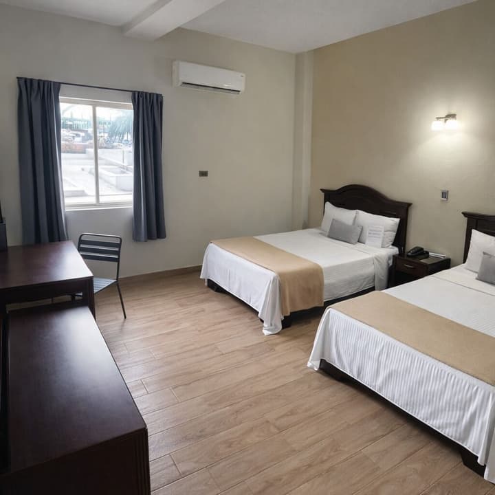Hotel Plaza del Arco