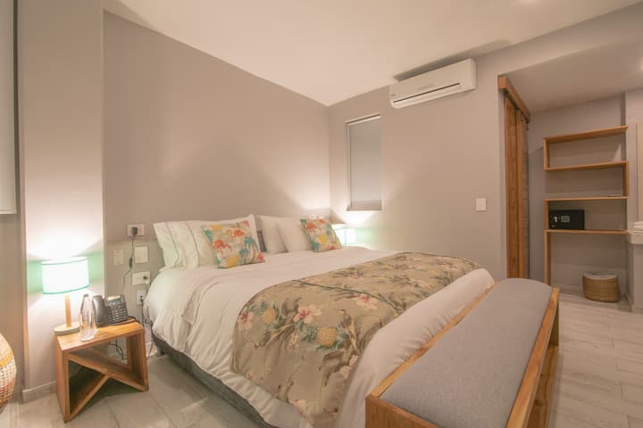 Townhouse Boutique Hotel