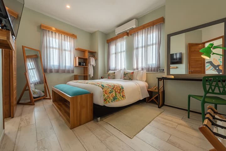 Townhouse Boutique Hotel