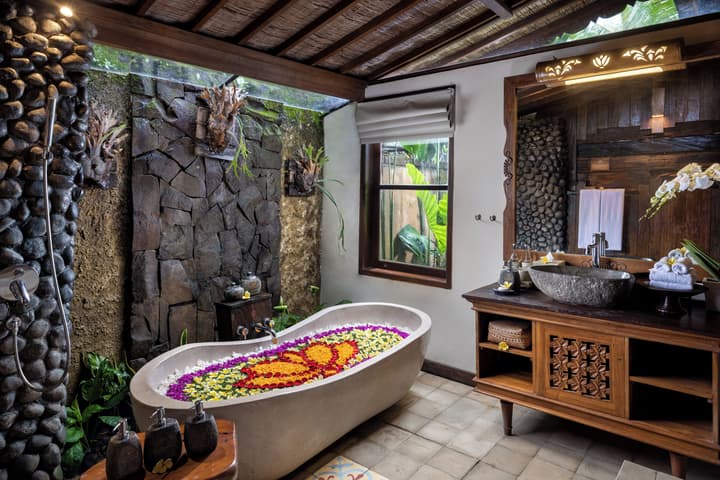 Pramana Watu Kurung Resort