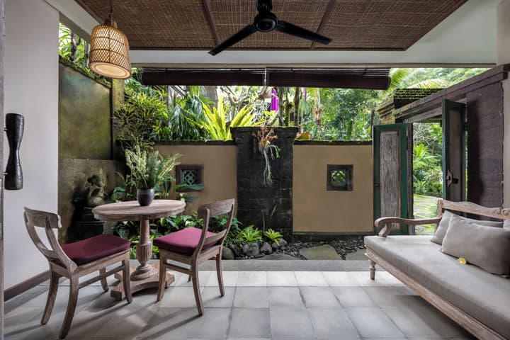 Pramana Watu Kurung Resort