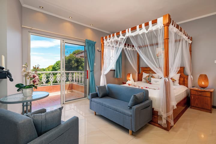 Glacis Heights Villa