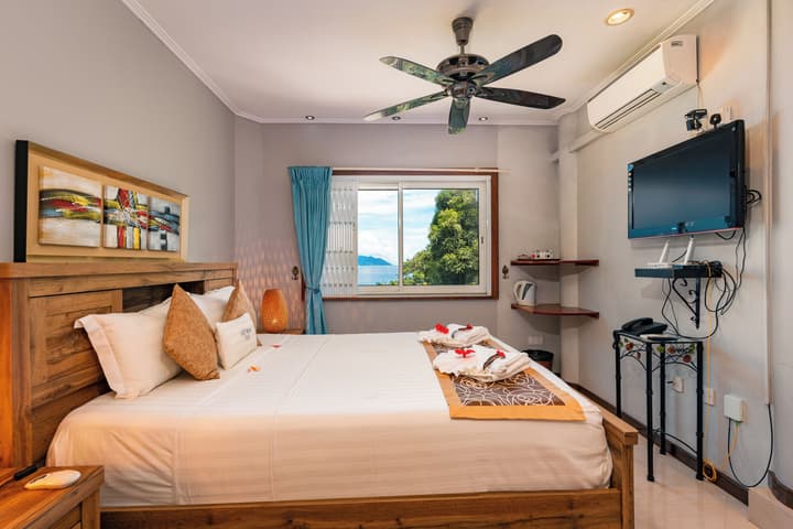 Glacis Heights Villa