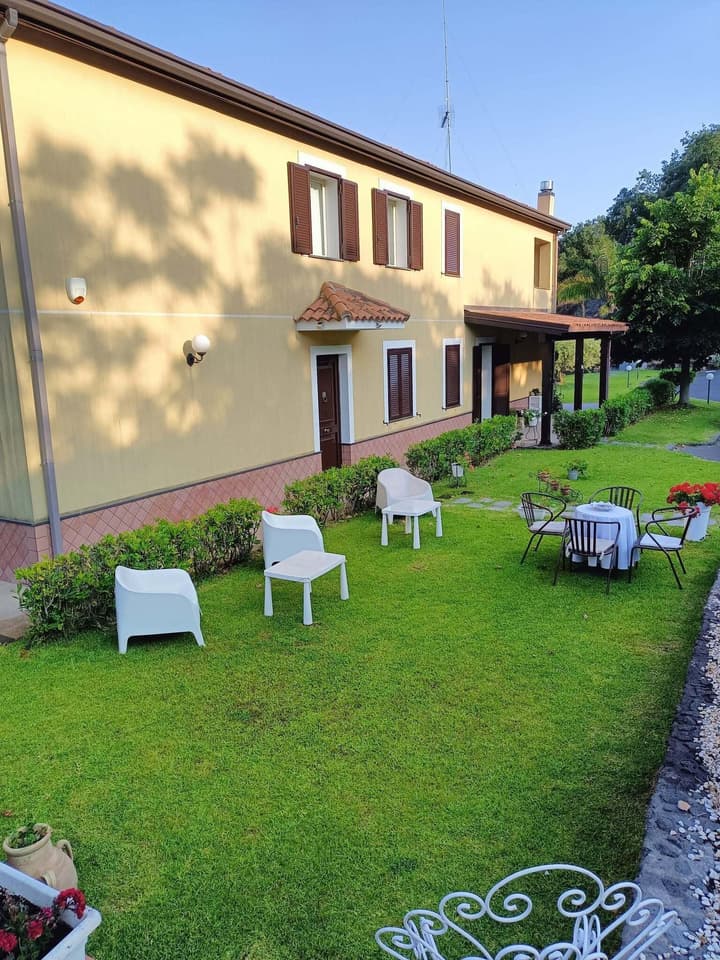 B&B Boutique di Charme Etna-Relax-Natura