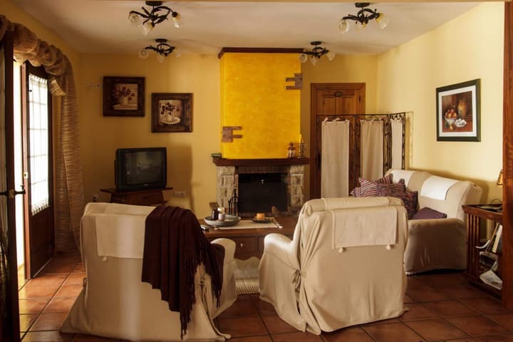 Posada Mediavia