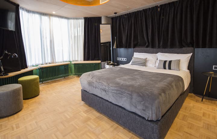 Quentin Zoo hotel