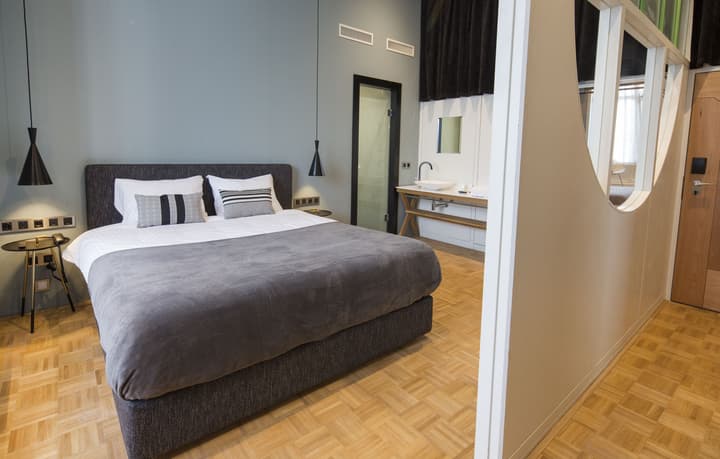 Quentin Zoo hotel