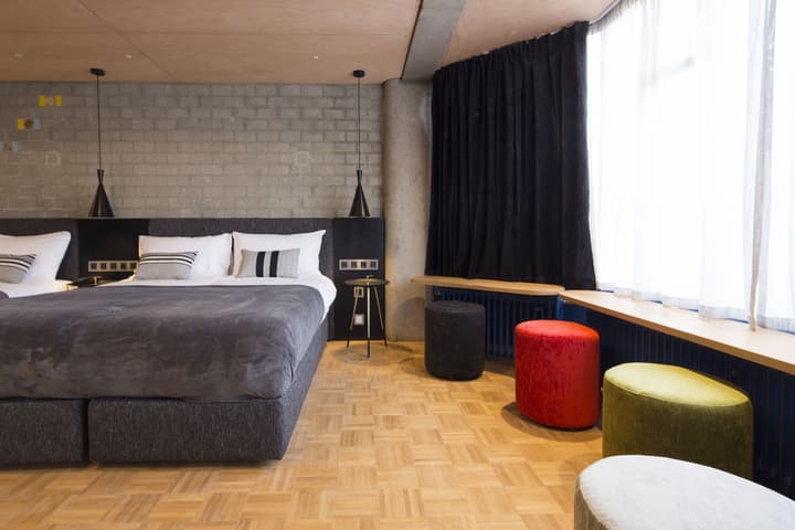 Quentin Zoo hotel