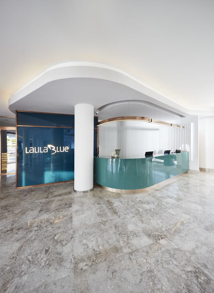 Lalila Blue Suites