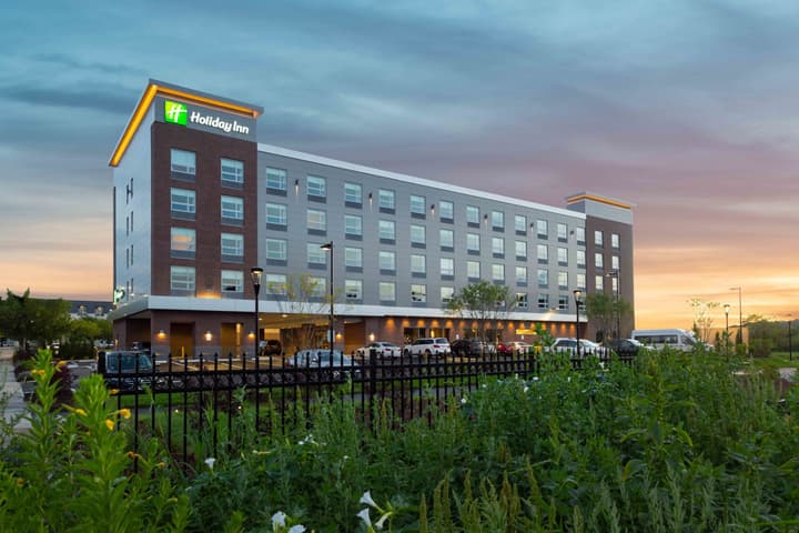 Holiday Inn Boston Logan Airport - Chelsea by IHG